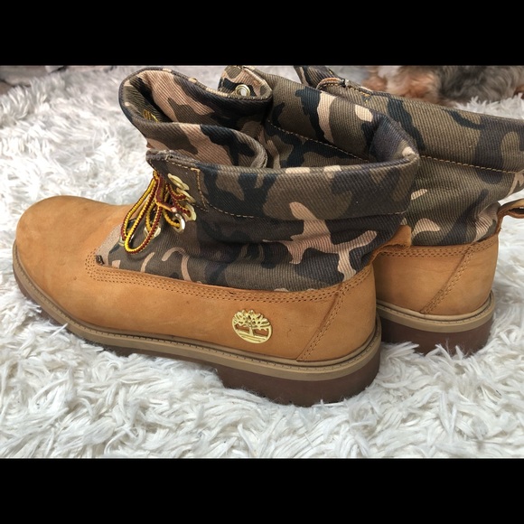 Men’s camo timberlands in NEW CONDITION - Picture 5 of 10